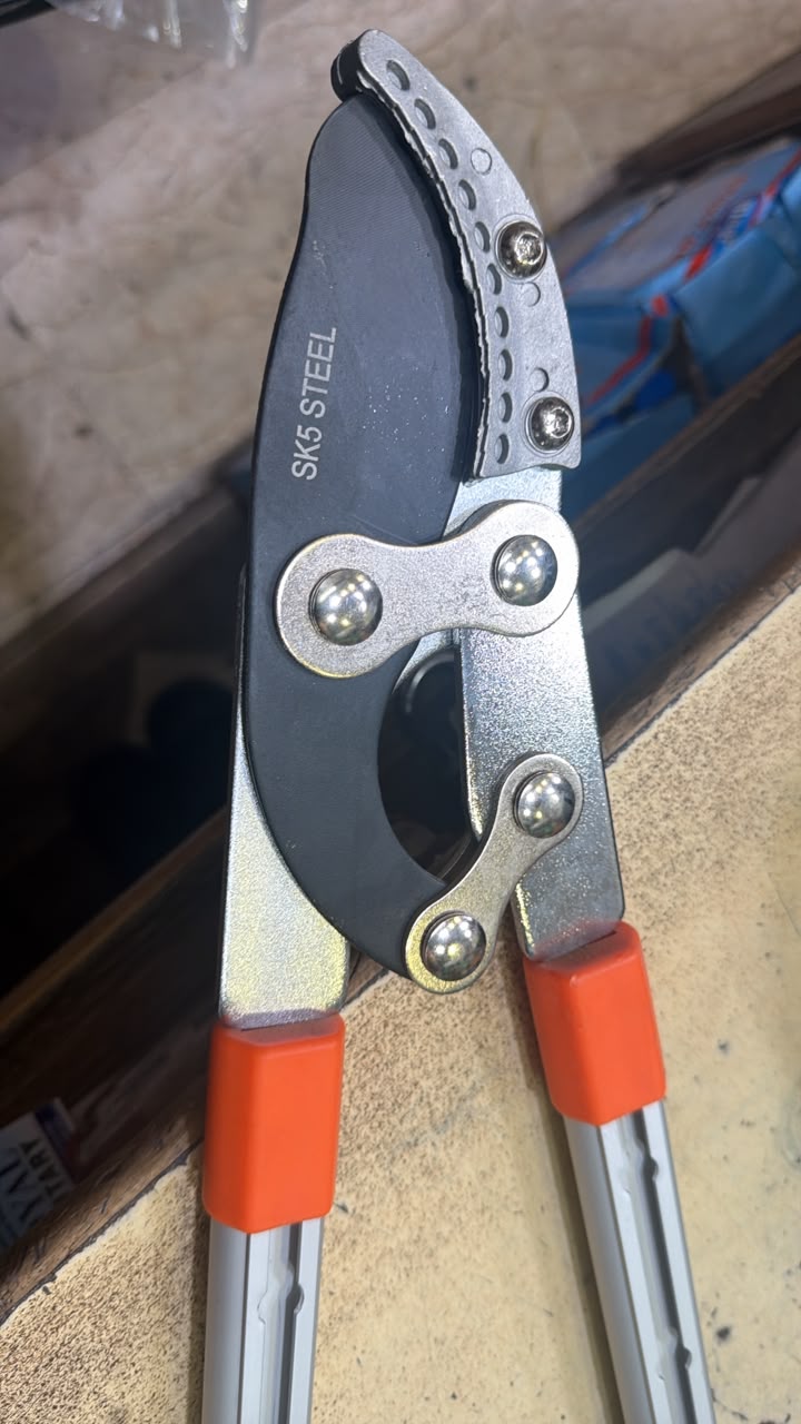 SK5 Steel Pruning Lopper